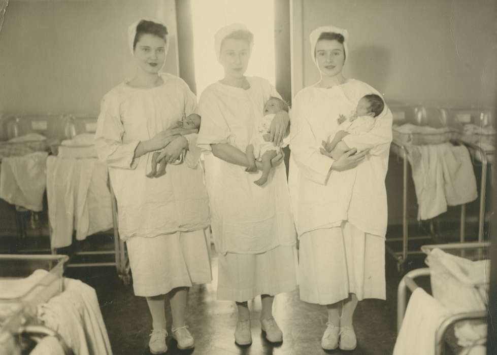 Portraits - Group, history of Iowa, Iowa History, maternity ward, Bull, Ardith, Iowa, Cedar Rapids, IA, Hospitals, Children, baby
