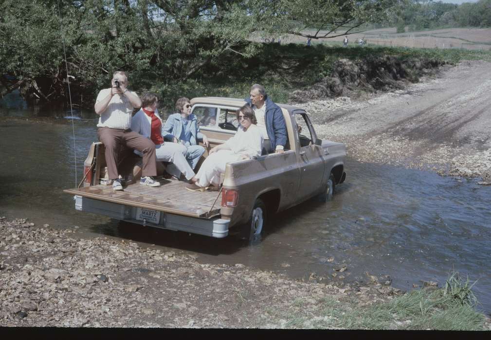 history of Iowa, Iowa History, IA, truck, Motorized Vehicles, Lakes, Rivers, and Streams, Iowa, Zischke, Ward