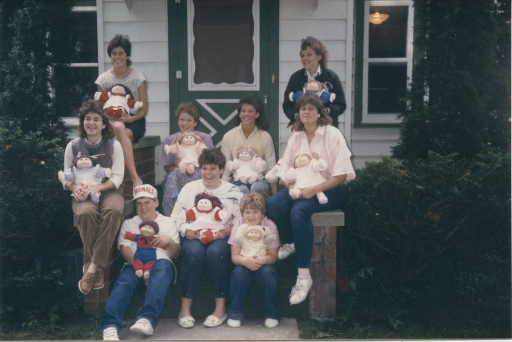 Portraits - Group, Story City, IA, Iowa History, history of Iowa, Entertainment, Harken, Nichole, cabbage patch kids, toy, dolls, Iowa, Homes, Children