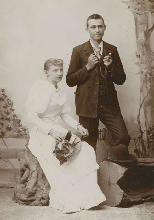Portraits - Group, history of Iowa, Iowa History, Iowa City, IA, log, pocket watch, Arensdorf, Maureen, Iowa, dress, hat, suit