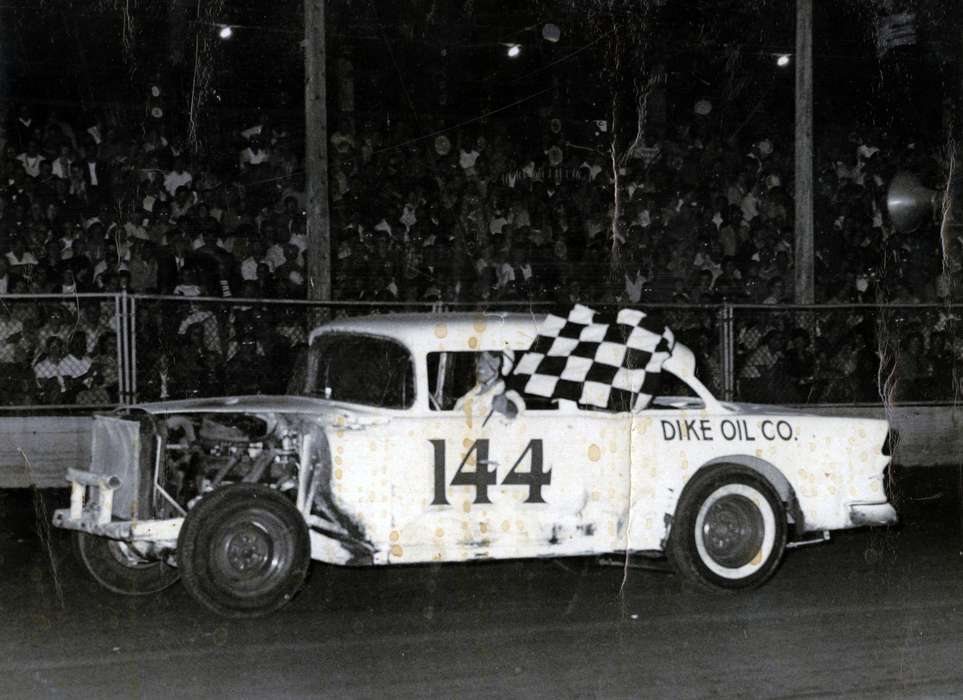 tunis speedway, Motorized Vehicles, Iowa History, Entertainment, Iowa, history of Iowa, racecar driver, car, Volgarino, Jim, racecar, Waterloo, IA, speedway