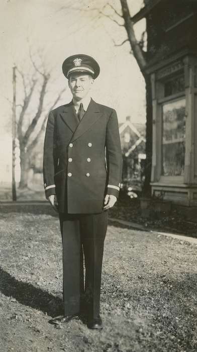 uniform, world war ii, Iowa, Webster City, IA, Military and Veterans, McMurray, Doug, Portraits - Individual, history of Iowa, Iowa History