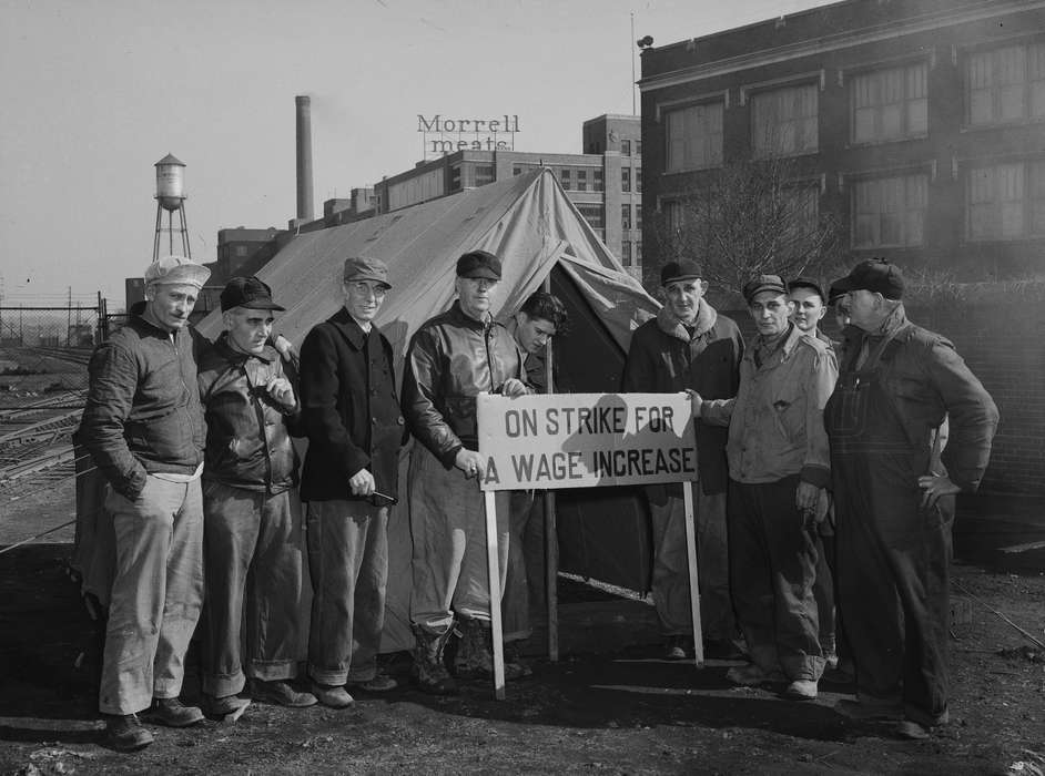 Portraits - Group, history of Iowa, meat packing plant, Ottumwa, IA, Iowa History, Businesses and Factories, Civic Engagement, strike, tent, water tower, Iowa, Lemberger, LeAnn, sign, Labor and Occupations