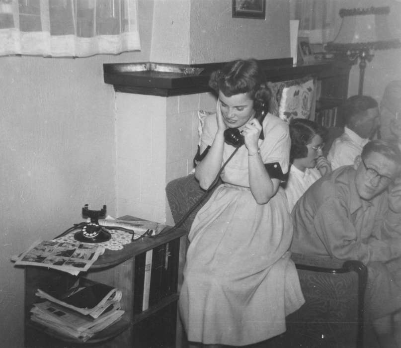telephone, history of Iowa, Iowa History, newspaper, IA, couch, Horgen, Susan, Iowa, Homes