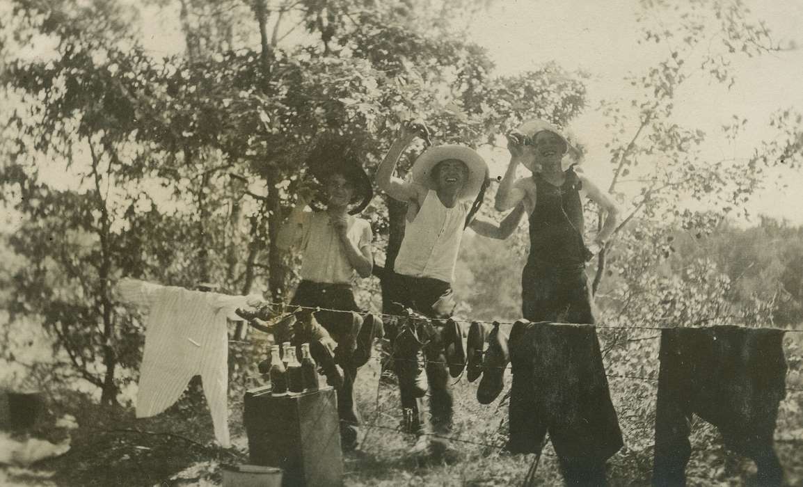 Portraits - Group, IA, Iowa, silly, clothesline, Leisure, LeQuatte, Sue, history of Iowa, laundry, laughing, shoes, Iowa History