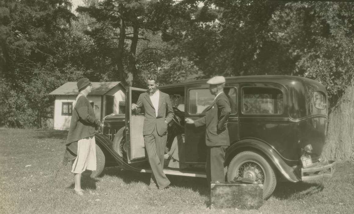 Travel, history of Iowa, Iowa History, luggage, Motorized Vehicles, car, Iowa, Galena, IL, McMurray, Doug, hat, suit