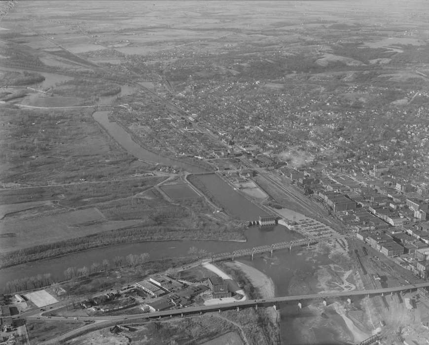 bridge, Iowa History, Lakes, Rivers, and Streams, Iowa, field, Lemberger, LeAnn, Ottumwa, IA, water, Aerial Shots, river, history of Iowa