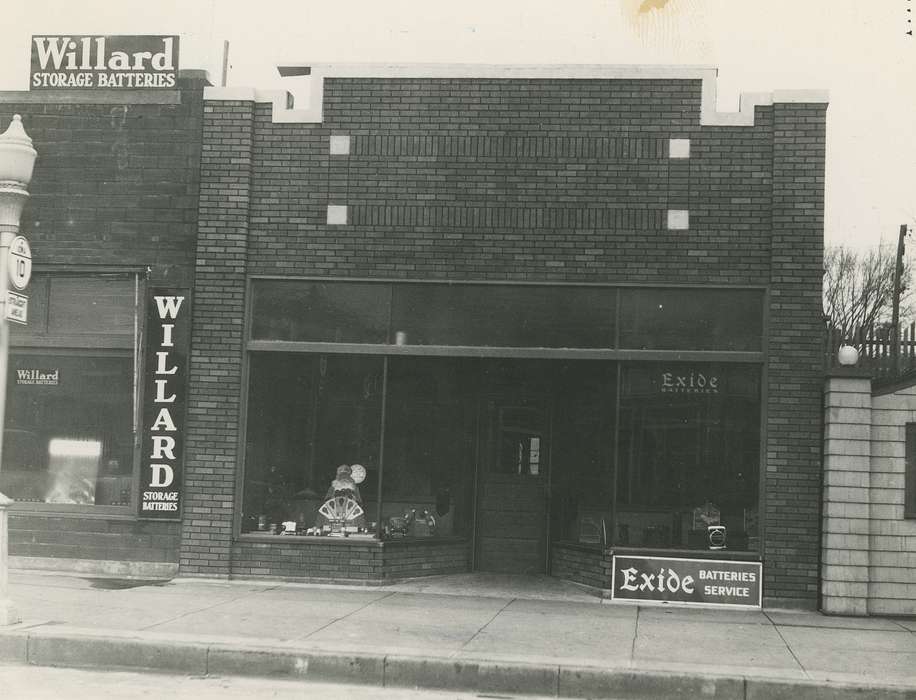 batteries, Iowa, Waverly Public Library, highway 10, Cities and Towns, Businesses and Factories, history of Iowa, Waverly, IA, garage, Iowa History