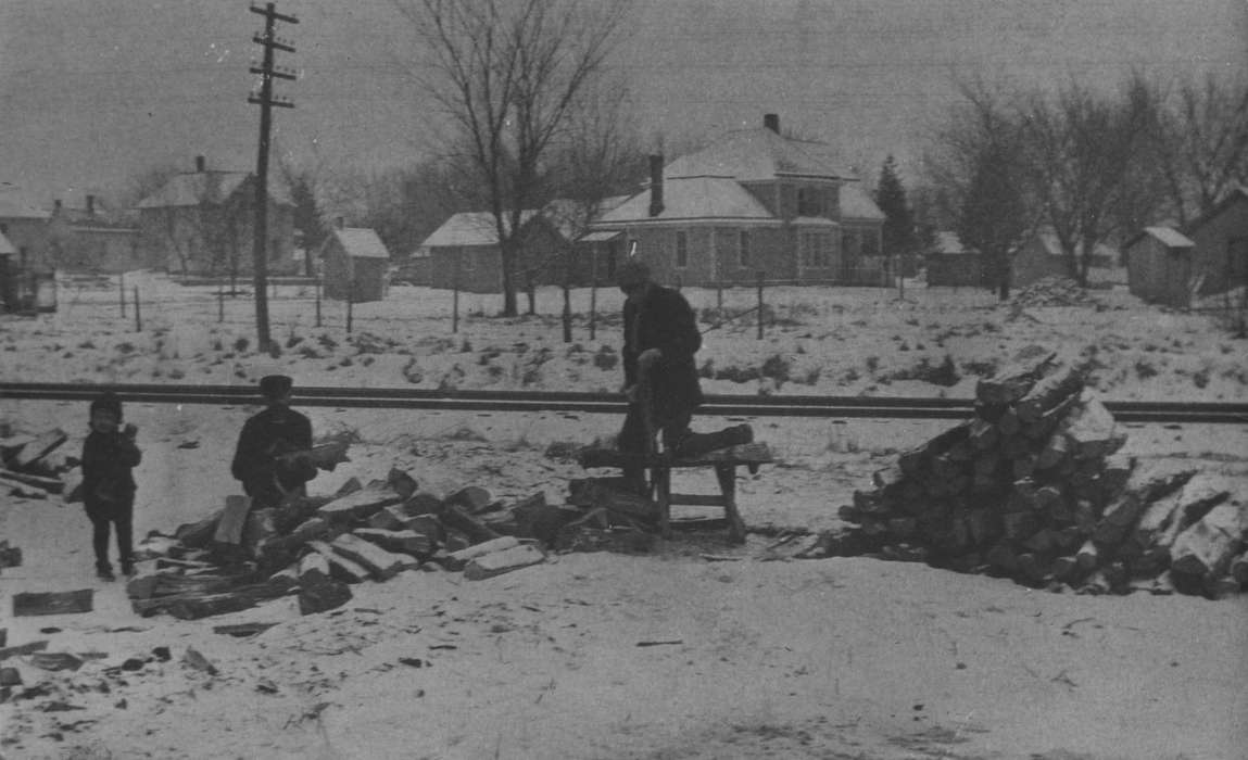 IA, Iowa, wood, train tracks, Children, King, Tom and Kay, Cities and Towns, Labor and Occupations, Winter, history of Iowa, snow, Iowa History