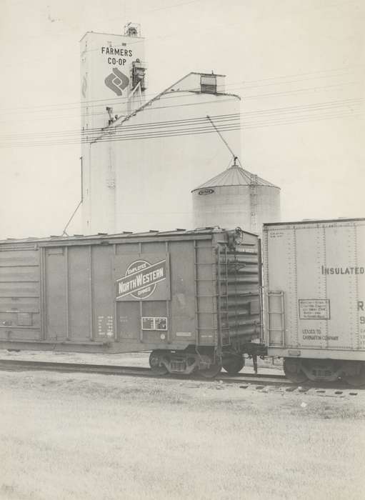 history of Iowa, Iowa History, grain bin, Businesses and Factories, Waverly, IA, Iowa, rail car, Waverly Public Library