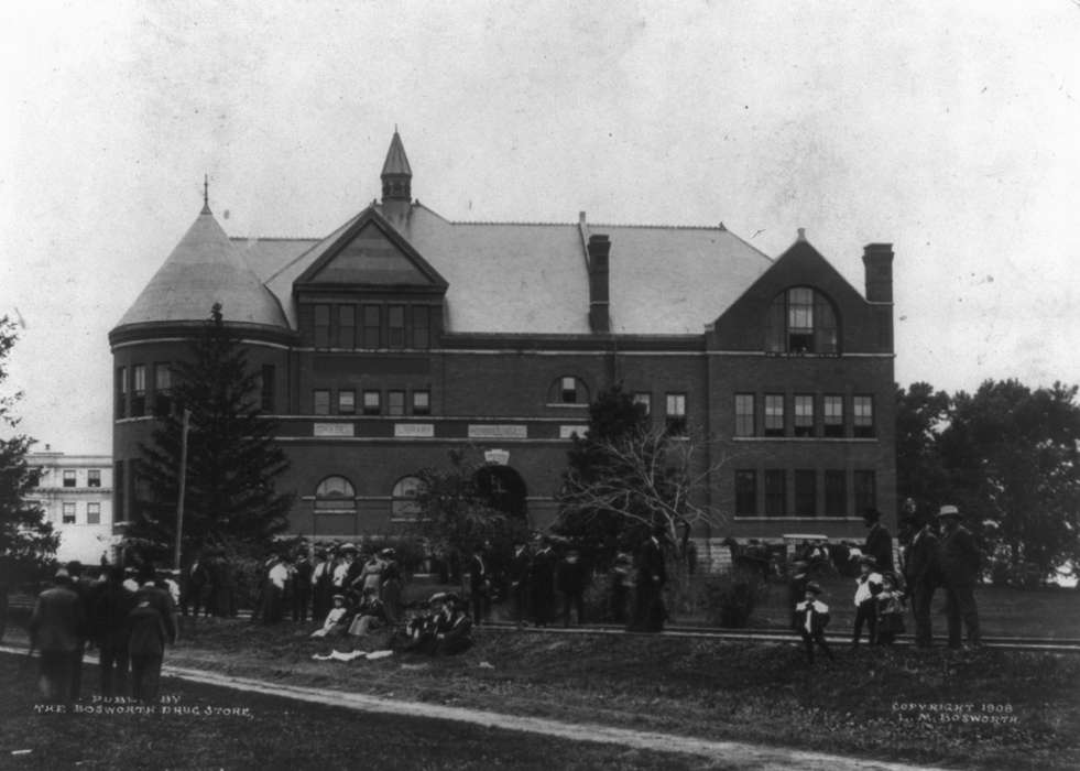 iowa state university, students, history of Iowa, Library of Congress, brick building, crowd, Iowa, Cities and Towns, Families, mingling, Children, Iowa History, Leisure, Schools and Education