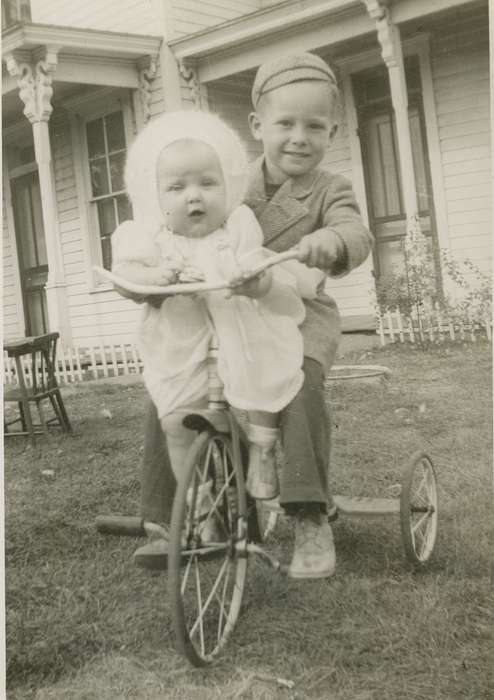 Iowa, Weber, Karen and Kenny, Children, Portraits - Individual, tricycle, Harper, IA, history of Iowa, Iowa History