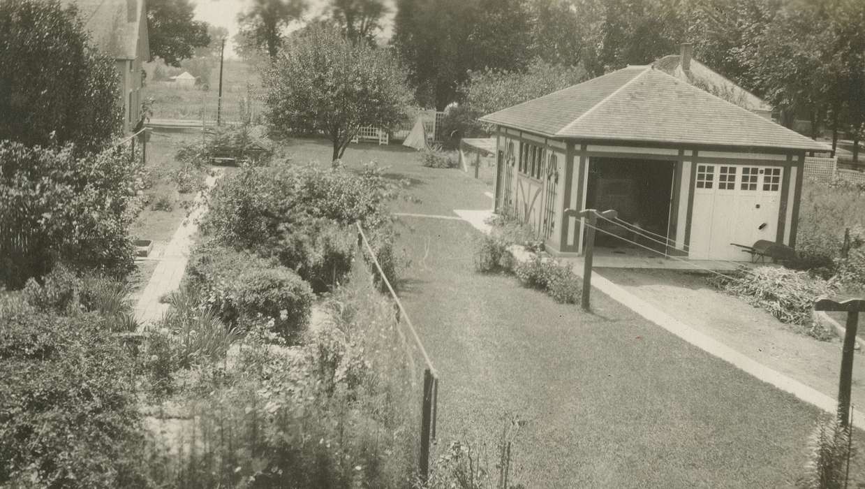 Landscapes, Iowa, Webster City, IA, McMurray, Doug, Homes, garden, history of Iowa, garage, Iowa History