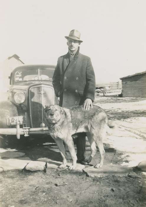 history of Iowa, Iowa History, IA, Motorized Vehicles, Elderkin, Don, Animals, hat, coat, Iowa, dog, Portraits - Individual