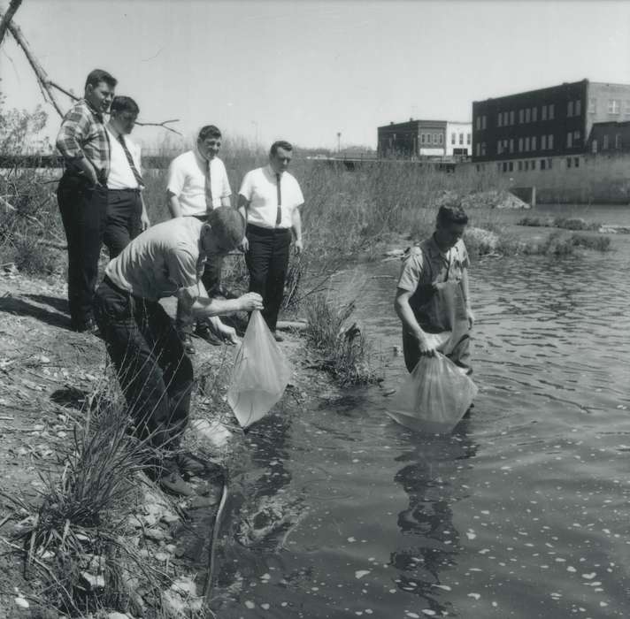 men, history of Iowa, Iowa History, Civic Engagement, Lakes, Rivers, and Streams, fish, cedar river, Iowa, Waverly Public Library