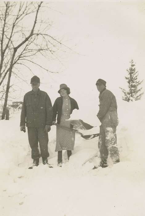 Portraits - Group, hat, Iowa History, shovel, Iowa, IA, Hansen, Viola, snow, history of Iowa, Winter