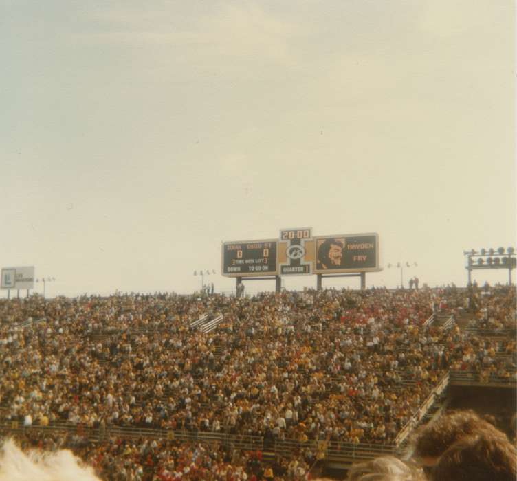 hawkeye, history of Iowa, Iowa History, Entertainment, Iowa City, IA, university, fairplay scoreboard, football, Lokmer, Trish, scoreboard, Iowa, Schools and Education, Sports, stadium, Leisure