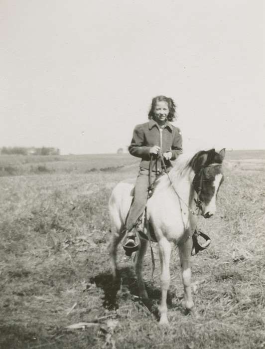 Outdoor Recreation, Iowa, Animals, Fink-Bowman, Janna, horse, West Union, IA, Portraits - Individual, history of Iowa, Iowa History