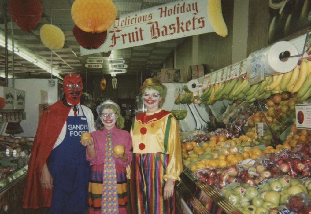 Portraits - Group, grocery store, history of Iowa, Iowa History, produce, Families, halloween, Businesses and Factories, Reinbeck, IA, clown, costume, Iowa, Food and Meals, Children, East, Lindsey, Labor and Occupations