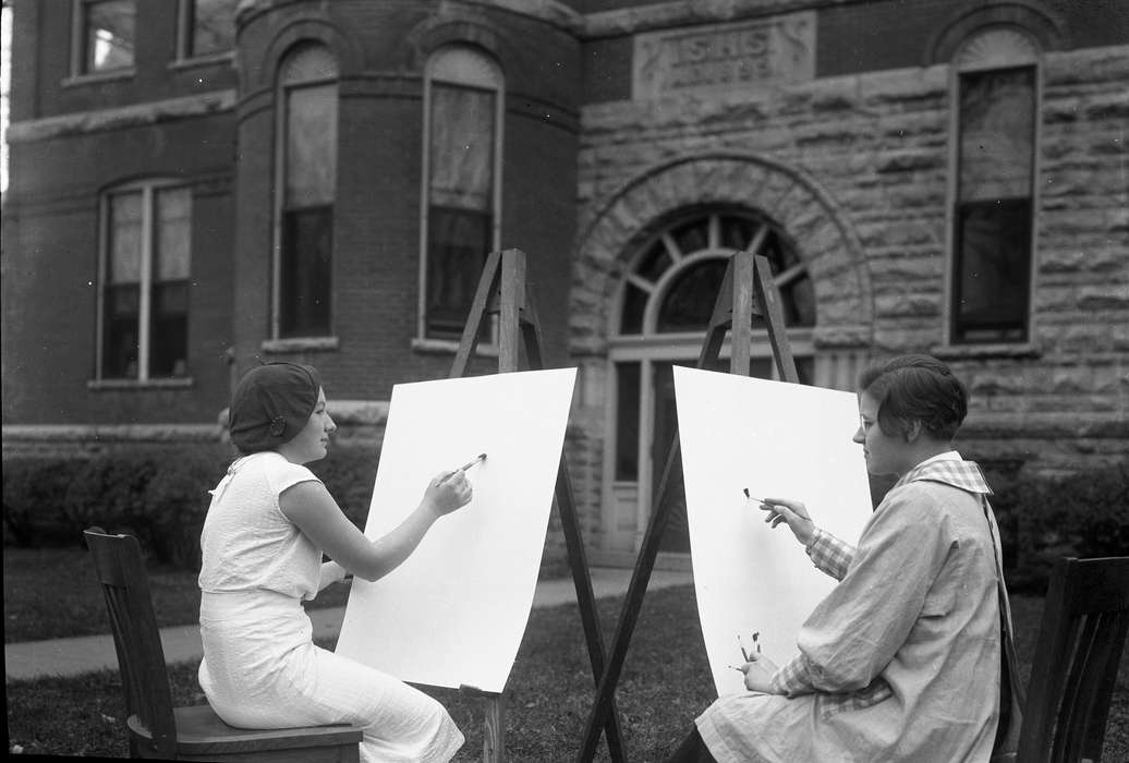 art, Iowa, UNI Special Collections & University Archives, Schools and Education, uni, painting, university of northern iowa, easel, paint brush, Cedar Falls, IA, history of Iowa, iowa state teachers college, Iowa History