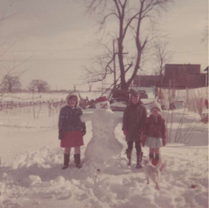 Portraits - Group, history of Iowa, Iowa History, Winter, snowman, Spilman, Jessie Cudworth, Iowa, USA, snow, Children