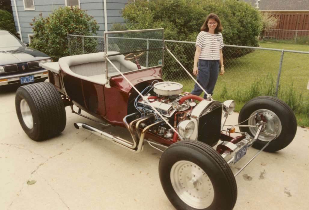 oldsmobile, Iowa, Segebarth, Robert, Waterloo, IA, driveway, car, Portraits - Individual, roadster, history of Iowa, Motorized Vehicles, Iowa History