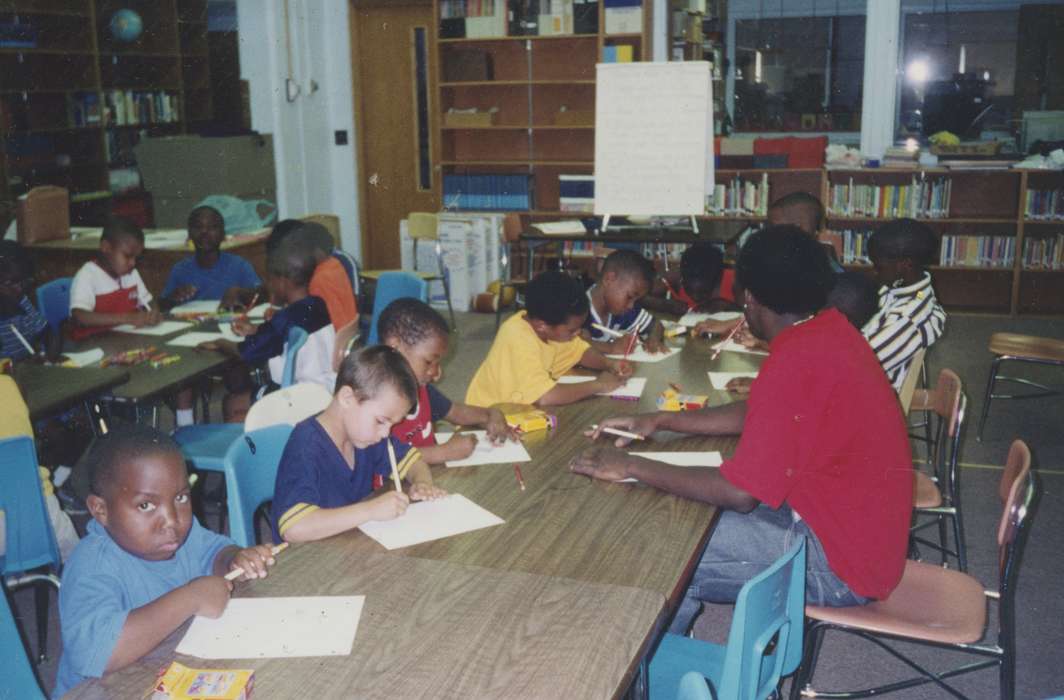 table, art, class, history of Iowa, Iowa History, draw, Civic Engagement, Henderson, Jesse, Iowa, boy, Schools and Education, Waterloo, IA, Children