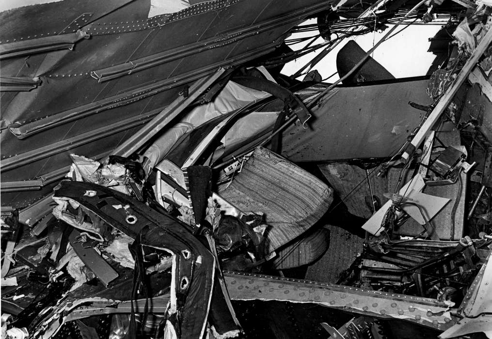 Unionville, MO, Lemberger, LeAnn, Motorized Vehicles, Iowa History, Iowa, history of Iowa, plane, Wrecks, airplane