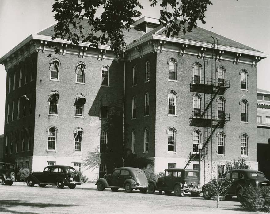 Cedar Falls, IA, history of Iowa, Iowa History, uni, Motorized Vehicles, iowa state teachers college, car, UNI Special Collections & University Archives, Iowa, Schools and Education, university of northern iowa
