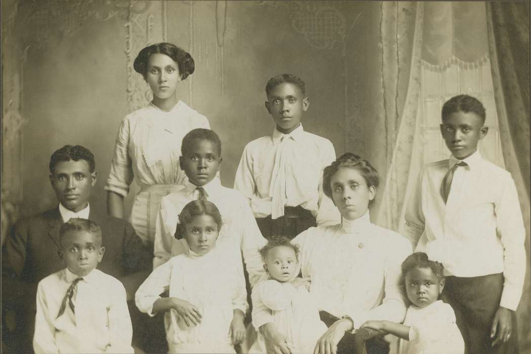 Portraits - Group, woman, Oskaloosa, IA, african american, Iowa History, People of Color, Families, girl, toddler, man, suit, history of Iowa, dress, boy, Iowa, Connors, Thomas, Children