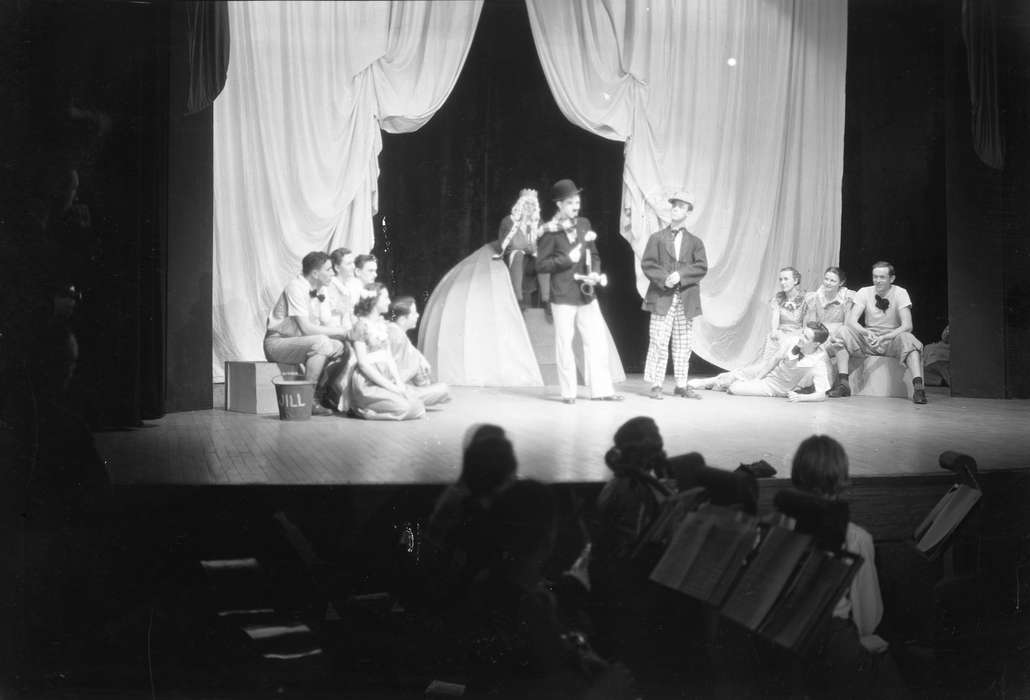 curtain, Iowa, theatre, Iowa History, UNI Special Collections & University Archives, Schools and Education, uni, pit, university of northern iowa, Entertainment, set, Cedar Falls, IA, theater, history of Iowa, costume, iowa state teachers college, stage