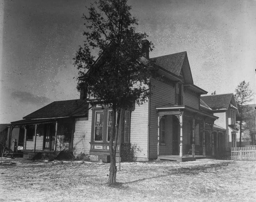 Iowa, Cities and Towns, Iowa History, Anamosa Library & Learning Center, house, history of Iowa, IA