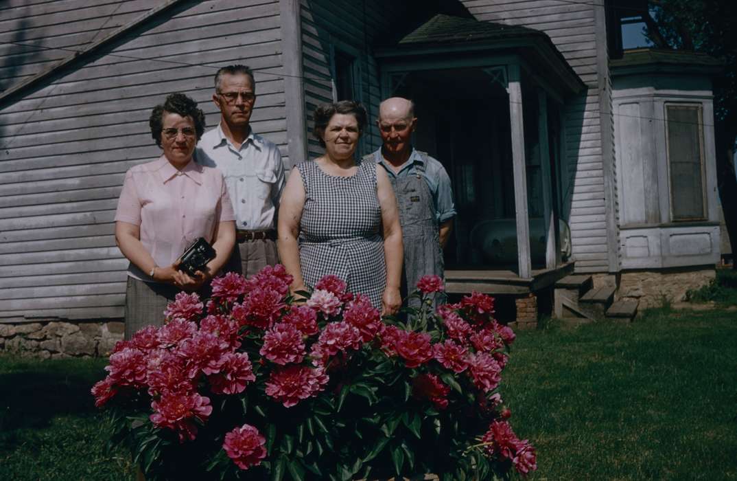 Portraits - Group, Iowa History, Iowa, Harken, Nichole, peony, Manchester, IA, farm, flower, history of Iowa