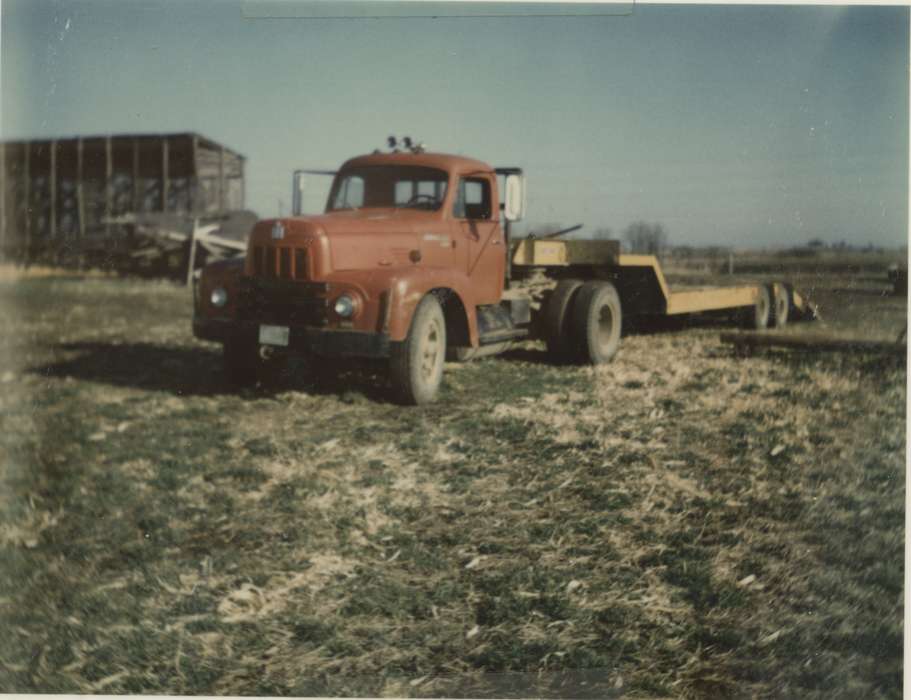 Central City, IA, Powers, Janice, Iowa History, Iowa, Motorized Vehicles, flat bed, truck, Farms, history of Iowa, international harvester