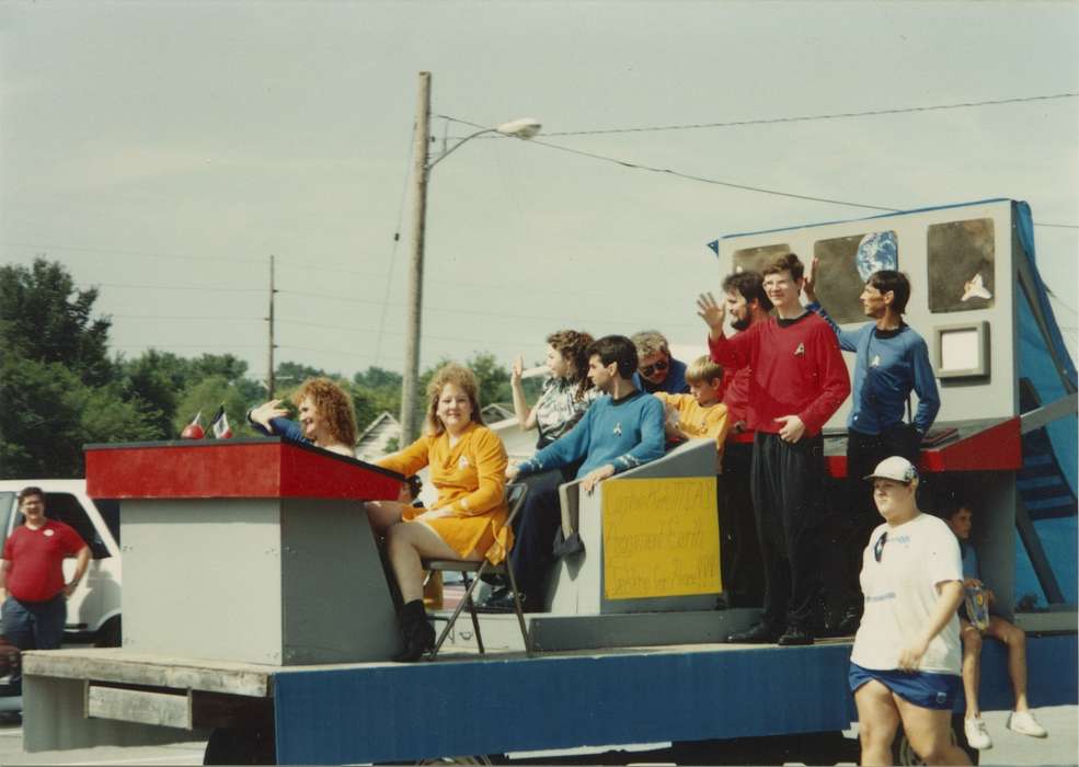 star trek, IA, Iowa, parade, Fairs and Festivals, Hospodarsky, Todd, float, Cities and Towns, history of Iowa, Iowa History