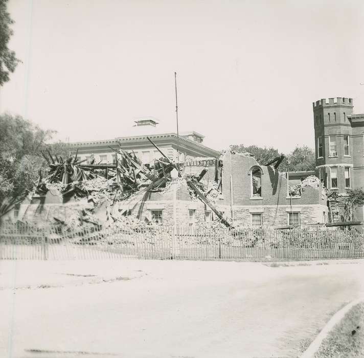 state college of iowa, ruins, Iowa History, Iowa, Schools and Education, university of northern iowa, uni, central hall, UNI Special Collections & University Archives, Cedar Falls, IA, history of Iowa