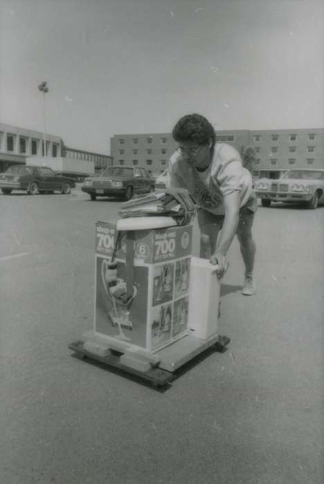 dorm, dormitory, Iowa History, Iowa, Motorized Vehicles, Schools and Education, university of northern iowa, parking lot, uni, UNI Special Collections & University Archives, Cedar Falls, IA, history of Iowa