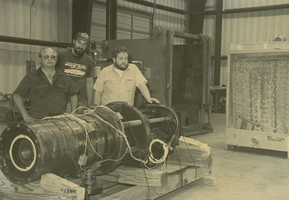 machinery, Labor and Occupations, Waverly Public Library, Shell Rock, IA, Iowa, history of Iowa, Iowa History, Businesses and Factories, Portraits - Group