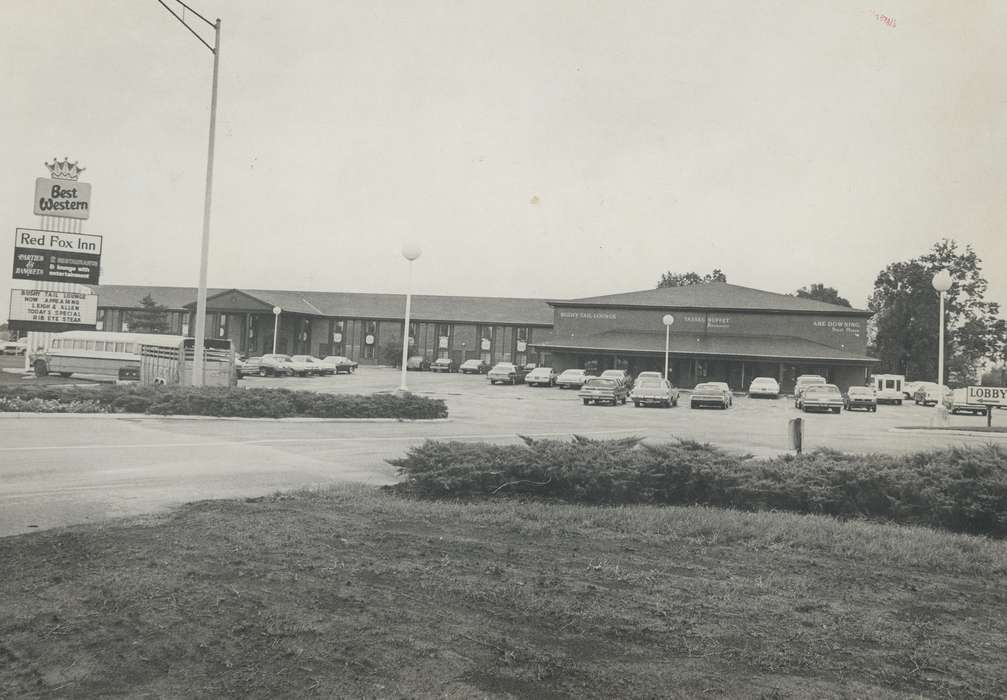 history of Iowa, Iowa History, best western, Businesses and Factories, parking lot, Iowa, bus, Cities and Towns, lamppost, Waverly Public Library