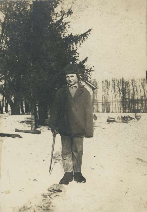 IA, Iowa, walking stick, hat, coat, Children, Portraits - Individual, Neessen, Ben, history of Iowa, snow, Iowa History