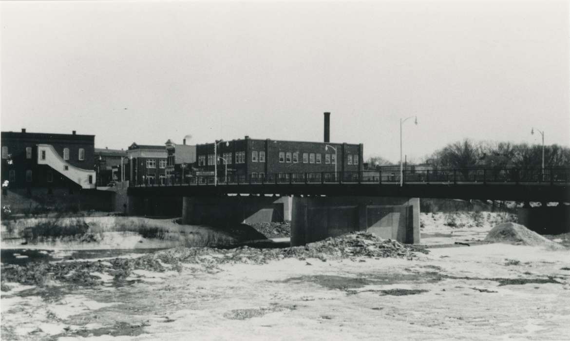 Waverly, IA, history of Iowa, city, Main Streets & Town Squares, bridge, Lakes, Rivers, and Streams, Iowa, correct date needed, Waverly Public Library, Iowa History, Landscapes