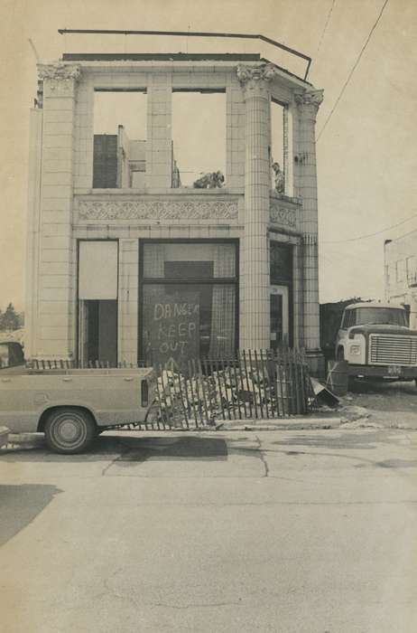 Waverly, IA, truck, history of Iowa, Motorized Vehicles, Iowa, Cities and Towns, sign, correct date needed, Businesses and Factories, building, fence, Waverly Public Library, Iowa History