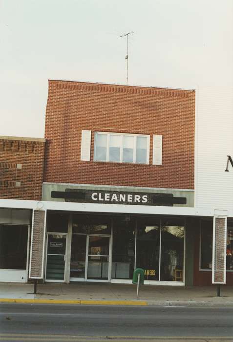 history of Iowa, Businesses and Factories, Waverly, IA, Waverly Public Library, storefront, Main Streets & Town Squares, Iowa, brick building, Iowa History, small business, Cities and Towns