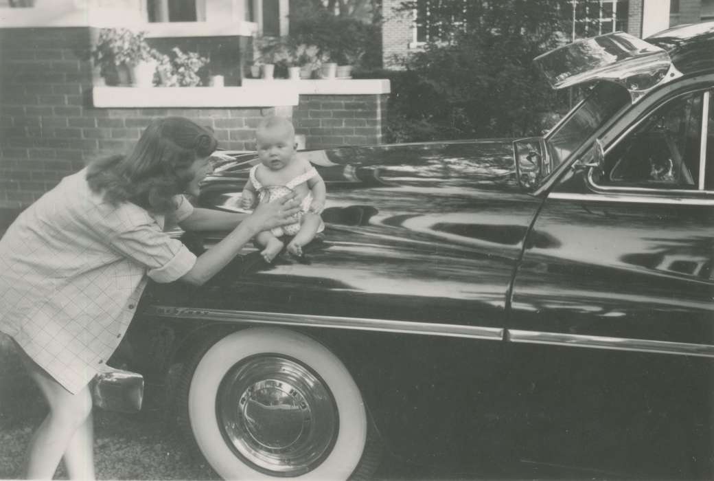 history of Iowa, mercury, Iowa History, mother, Motorized Vehicles, car, Iowa, Roquet, Ione, Children, baby, Des Moines, IA