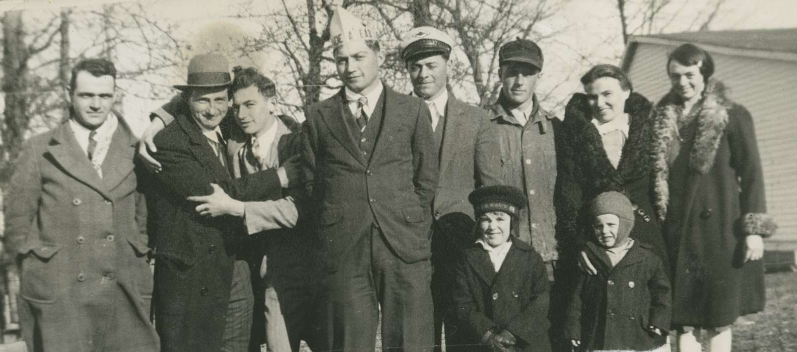 Portraits - Group, Peck, Dona, Iowa History, Postville, IA, Iowa, history of Iowa, hats