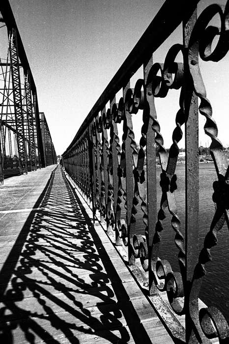 bridge, Iowa History, Ottumwa, IA, history of Iowa, Iowa, Lemberger, LeAnn, Lakes, Rivers, and Streams
