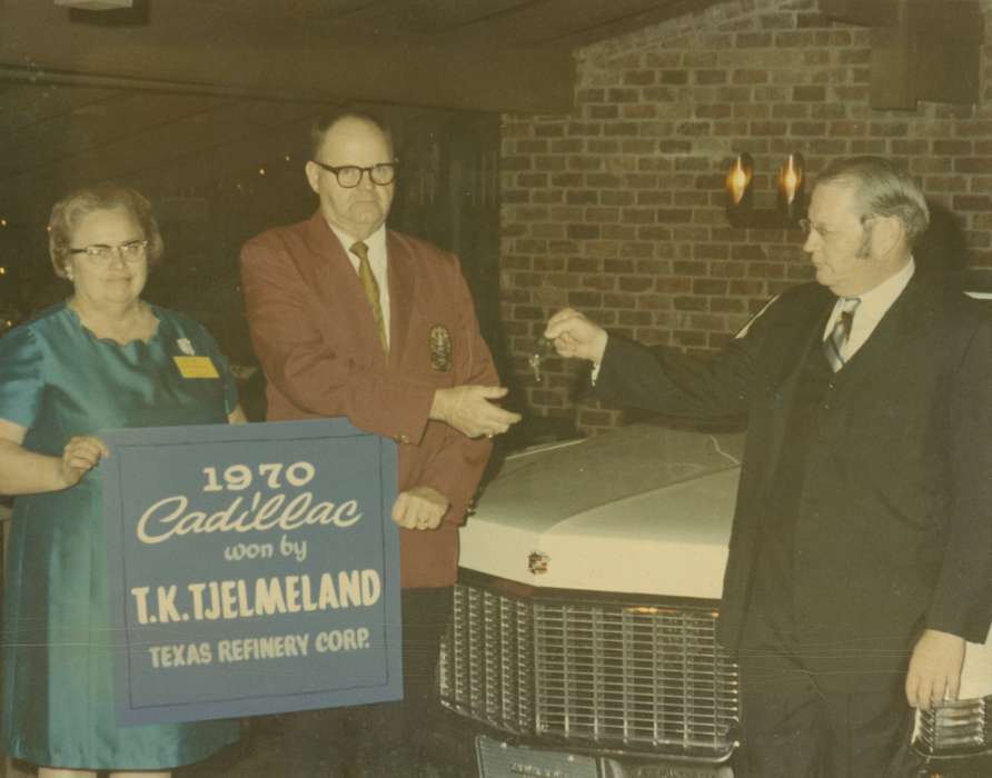 Portraits - Group, keys, history of Iowa, Iowa History, Motorized Vehicles, Businesses and Factories, car, Fort Worth, TX, coupe deville, Tjemeland, Karen, cadillac, Iowa, Labor and Occupations