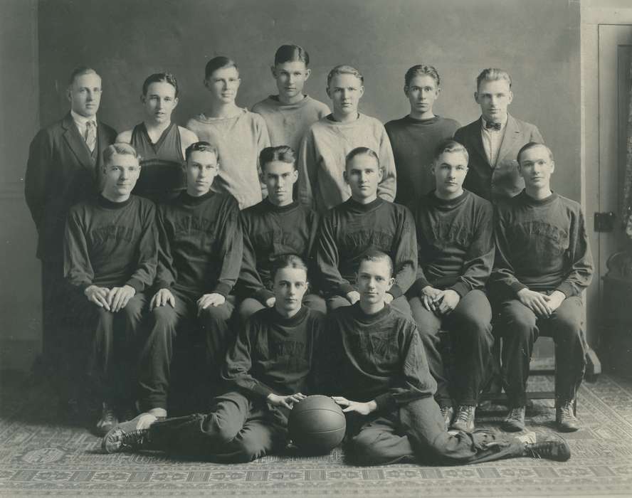 Portraits - Group, history of Iowa, Iowa History, basketball players, basketball, basketball team, Iowa, Sports, correct date needed, Children, Waverly Public Library
