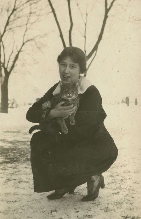 Mortenson, Jill, Iowa History, Macey, IA, woman, Iowa, history of Iowa, Animals, cat, pet