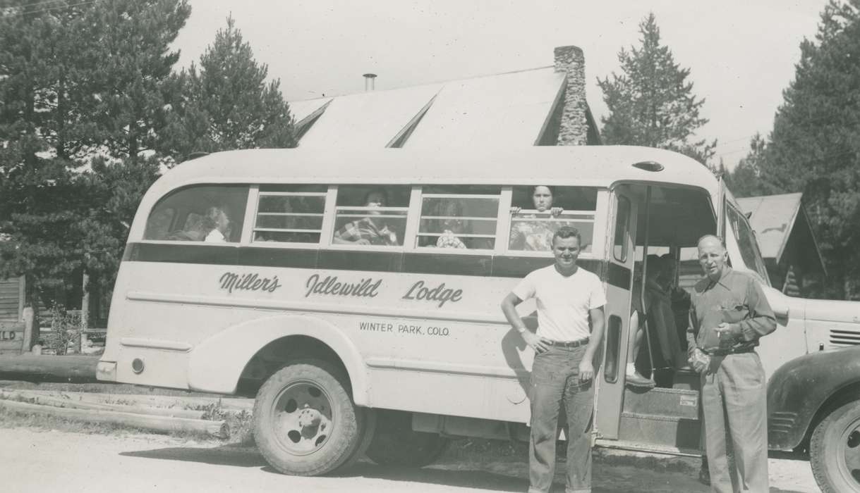 Portraits - Group, Travel, ford bus, Winter Park, CO, history of Iowa, Iowa History, Motorized Vehicles, Iowa, bus, McMurray, Doug